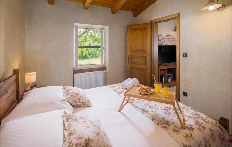Holiday Home Mohori V