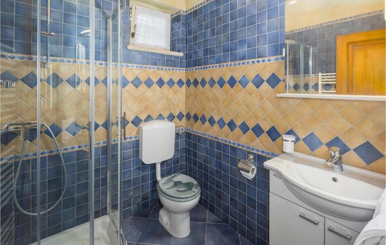 Holiday Home Mohori V