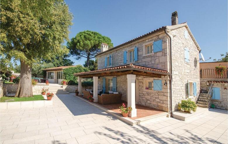 Holiday Home Mohori V