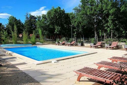 Hotel H�tel Les Lavandins