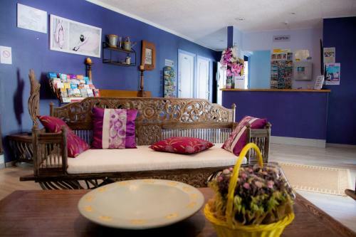 Hotel H�tel Les Lavandins