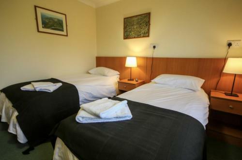 Hotel Roam West