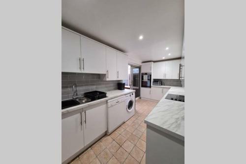 Apartamento Large Entire House By Watford & Harry Potter Studios