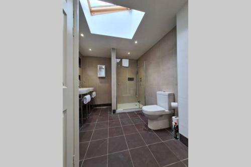 Apartamento Large Entire House By Watford & Harry Potter Studios