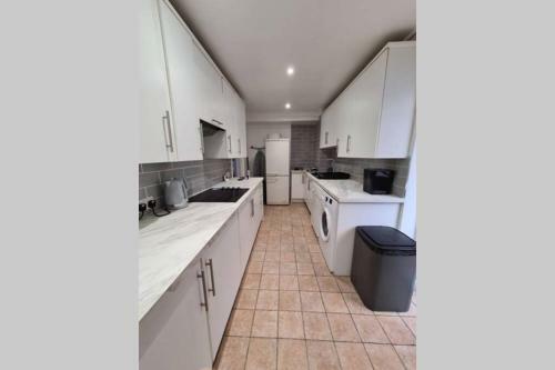 Apartamento Large Entire House By Watford & Harry Potter Studios