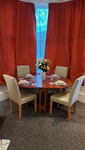 Apartamento Rail Haven- Great For Longer Stays!!!