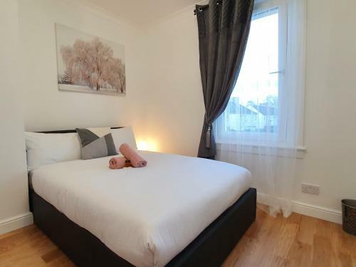 Apartamento Glasgow Comfortable And Modern 3 Bedroom Mid Terraced Villa
