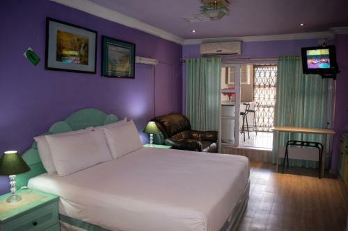 Hostal Lenasia Guest Lodge