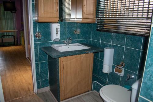 Hostal Lenasia Guest Lodge