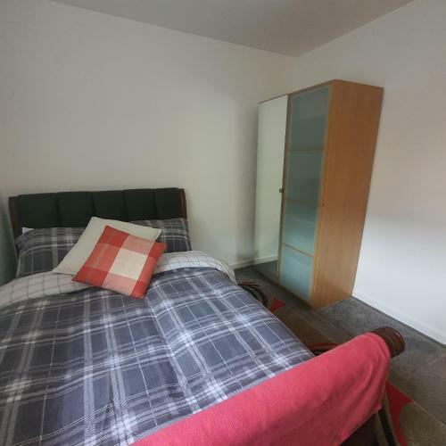 Apartamento Modern Apt @tramway Theatre (2bed2bath)