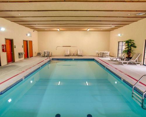 Hotel Comfort Suites Coraopolis