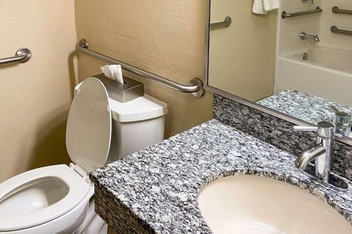 Hotel Comfort Suites Coraopolis