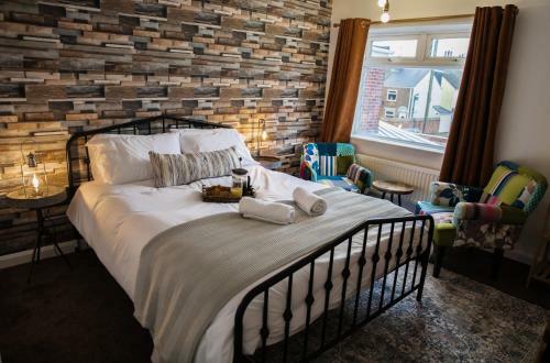 Beautiful Lower Cliff Seaside Retreat