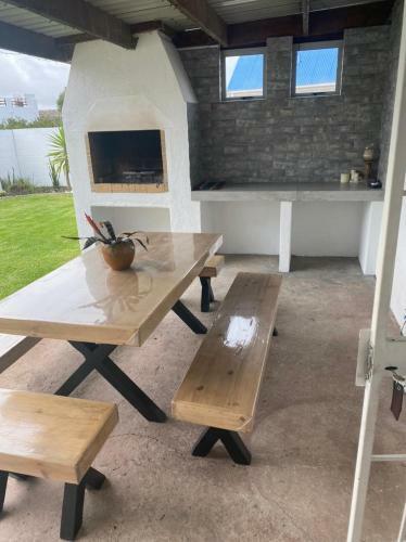 Spacious 3 Bedroom Duplex, Close To Club Mykonos