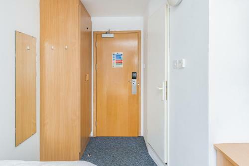 Albergue Vibrant Ensuite Rooms, Hatfield - Sk