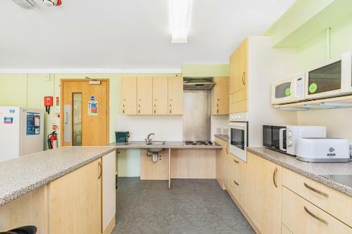 Albergue Vibrant Ensuite Rooms, Hatfield - Sk
