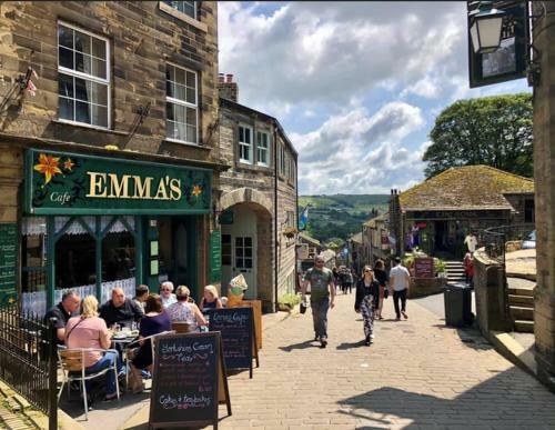 Withens Way Holiday Cottage, 2 Bedrooms, Haworth