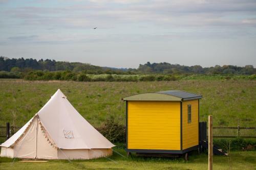 Norfolk Coast B&B Cottages & Camping