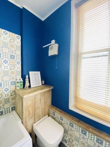 Sea Breeze Studio Apartment In Old Town