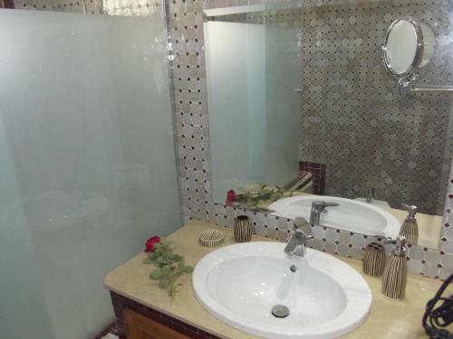 Hostal Paix & Palmiers