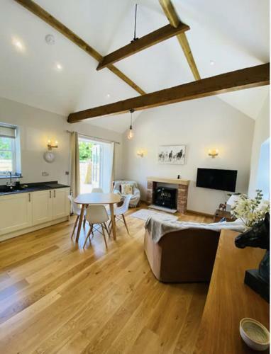 The Stable - Beautiful Barn Conversion