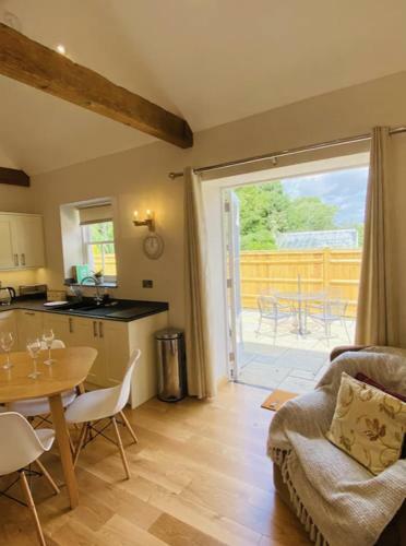 The Stable - Beautiful Barn Conversion