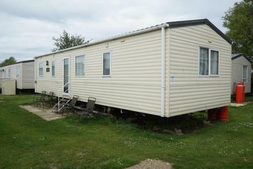 Heacham Gold Caravan