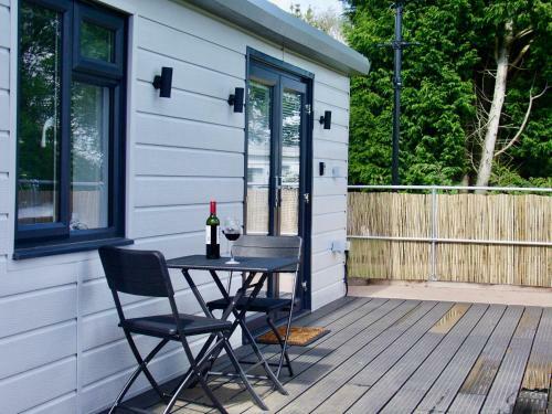 Jackdaws - Stylish Rural Apartment In Central England