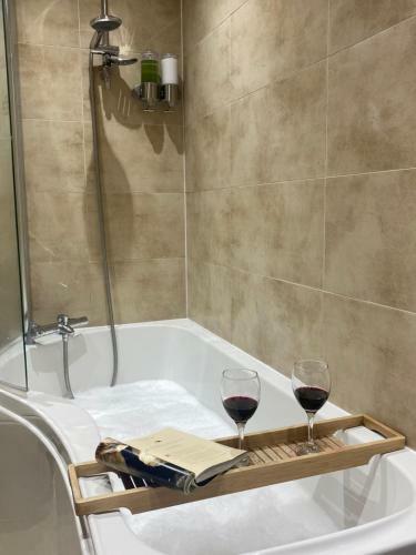Idyllic City Centre Apartment In Canterbury