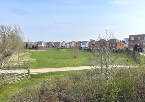 Ashford Holiday Home Sleeps 6