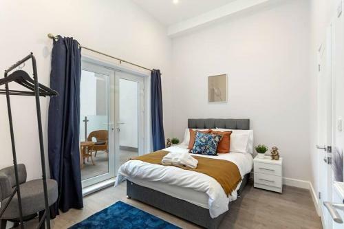 Light And Bright Apartment - Moments To The Beach