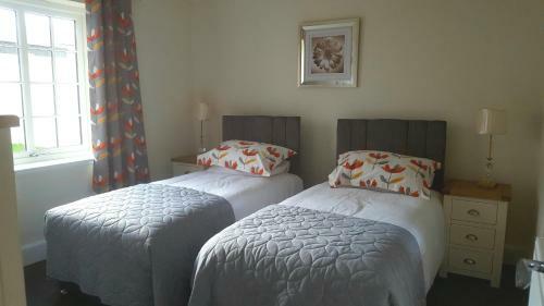 Olavat Cottage Detached Property With Parking