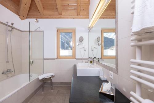 Hotel Baer & Post Zernez