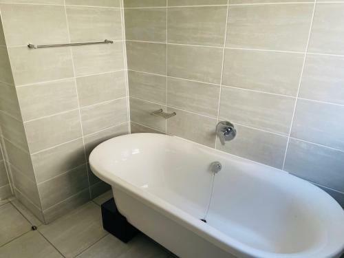 Kikuyu Waterfall Luxury 2 Bedroom Apartment