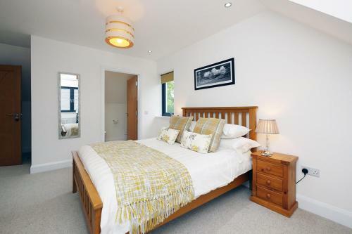 Pinewood Cottage Apartment & B&B Inverness