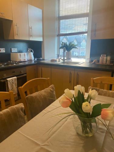 Inverness City Apartments - Innes