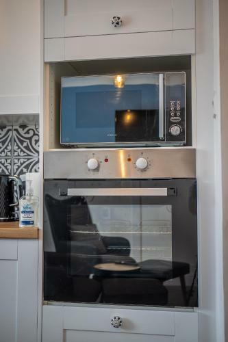 Great Glen Way Canal Side Apartment