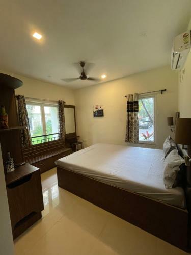 2bhk Beach Groove Apartments