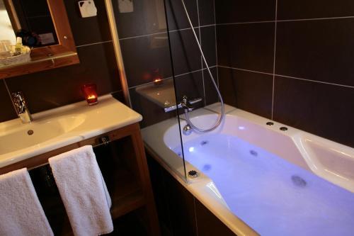 Hotel Logis H�tel Et Spa Les Clarines