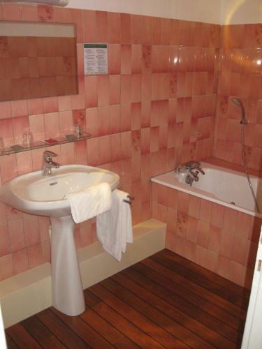 Hotel Cheval De Bronze