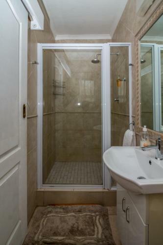 Hostal Gordon's Bay Guesthouse
