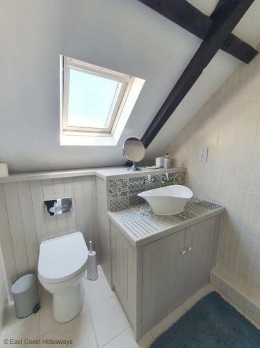 Stunning Rural Barn Sleeping 8 - Under 3 Miles To The Coast