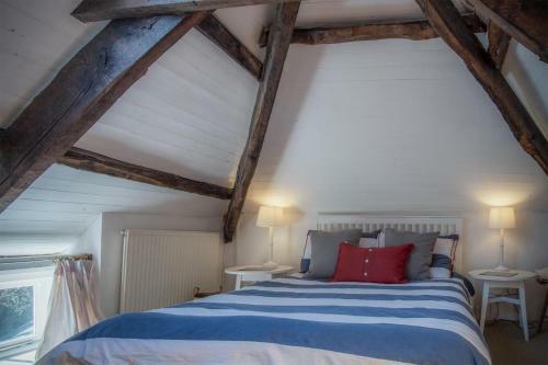 Flygate - 2 Bedroom Cottage - Lawrenny