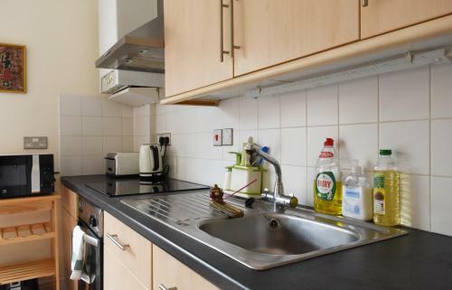Dale Street Apartments Suite