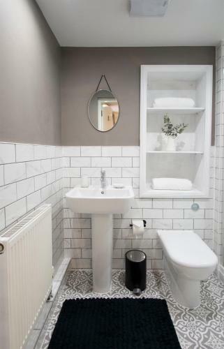 Modern Apartment In Leamington Spa City Centre