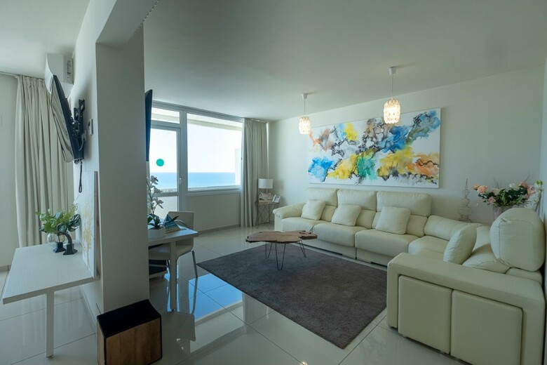 On Hotels Ocean Front (only Adults)