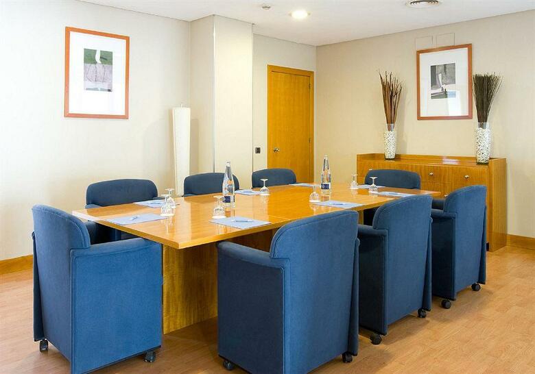 Hotel NH Luz Huelva
