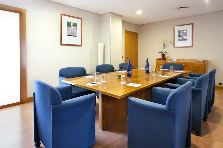 Hotel NH Luz Huelva