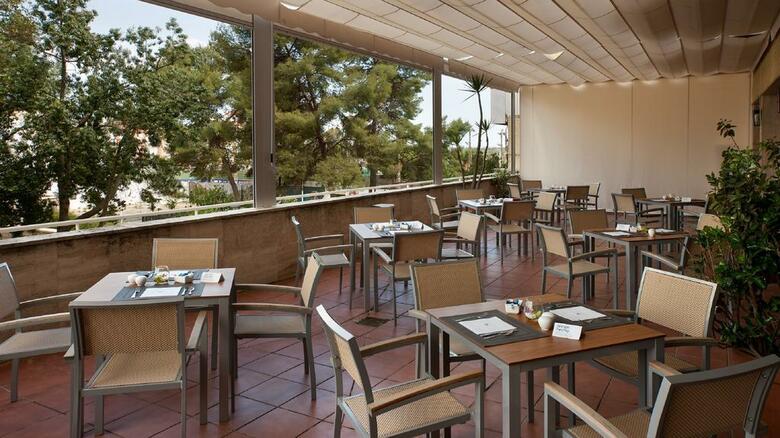 Hotel NH Luz Huelva