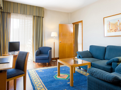 Hotel NH Luz Huelva